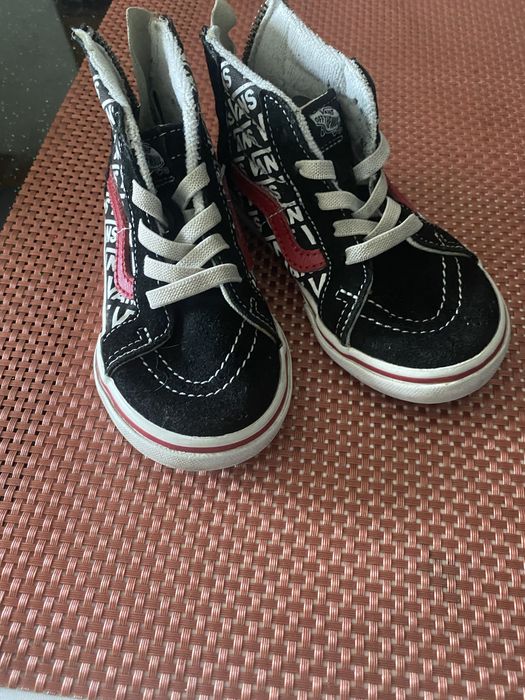 Vendo tenis crianca vans