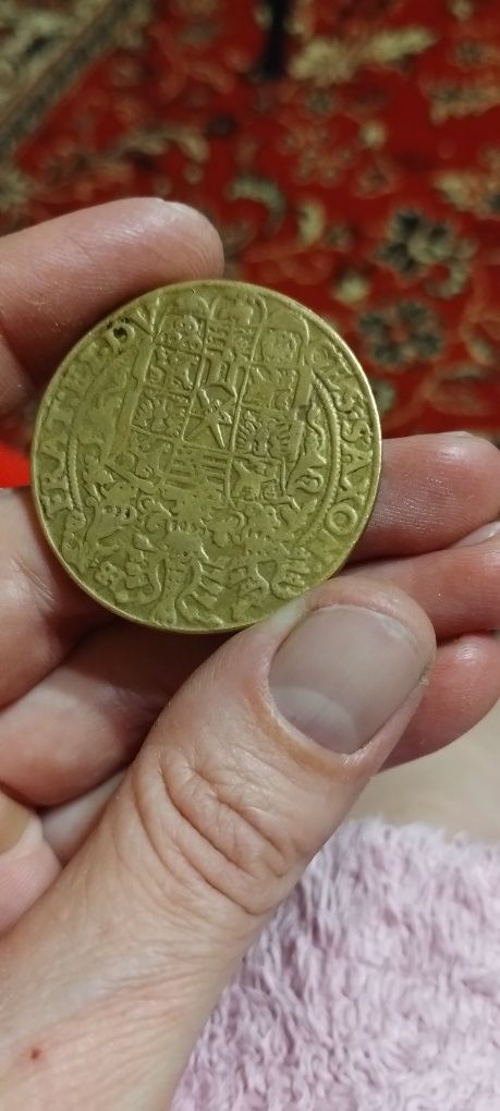 Очень историческая монета в хорошем состоянии продам коллекционерам