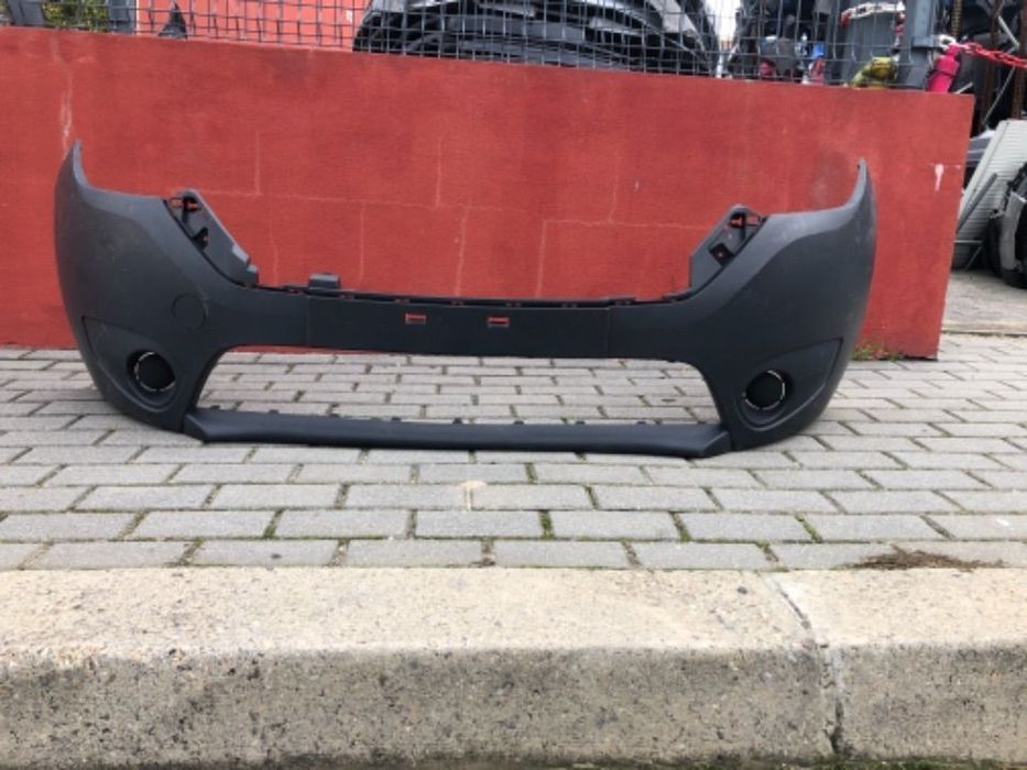 Parachoque dacia dokker