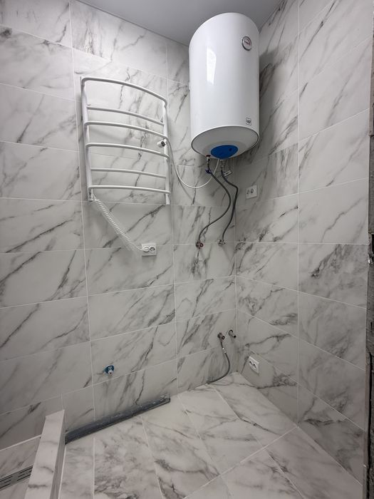 Квартира з ремонтом! Завозь меблі! Студія!