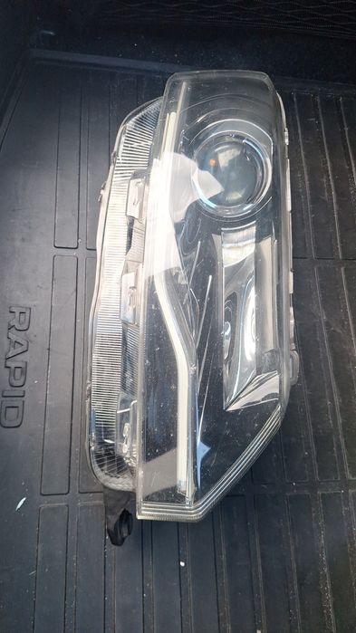 Reflektor przedni Valeo do Rapid-Led: