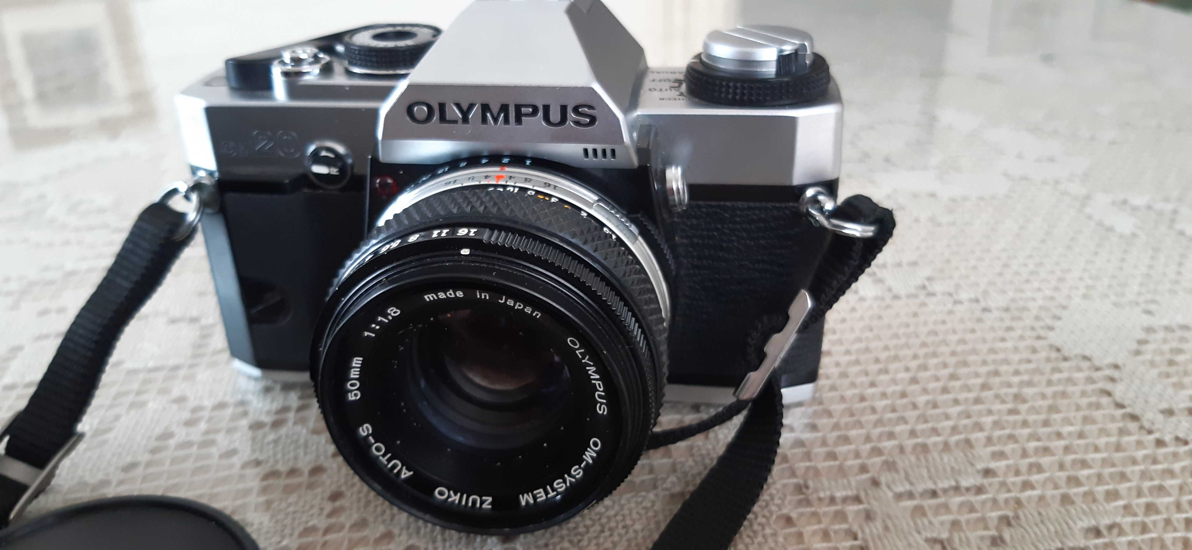 Maquinas fotográficas Olympus e Yashica vintage