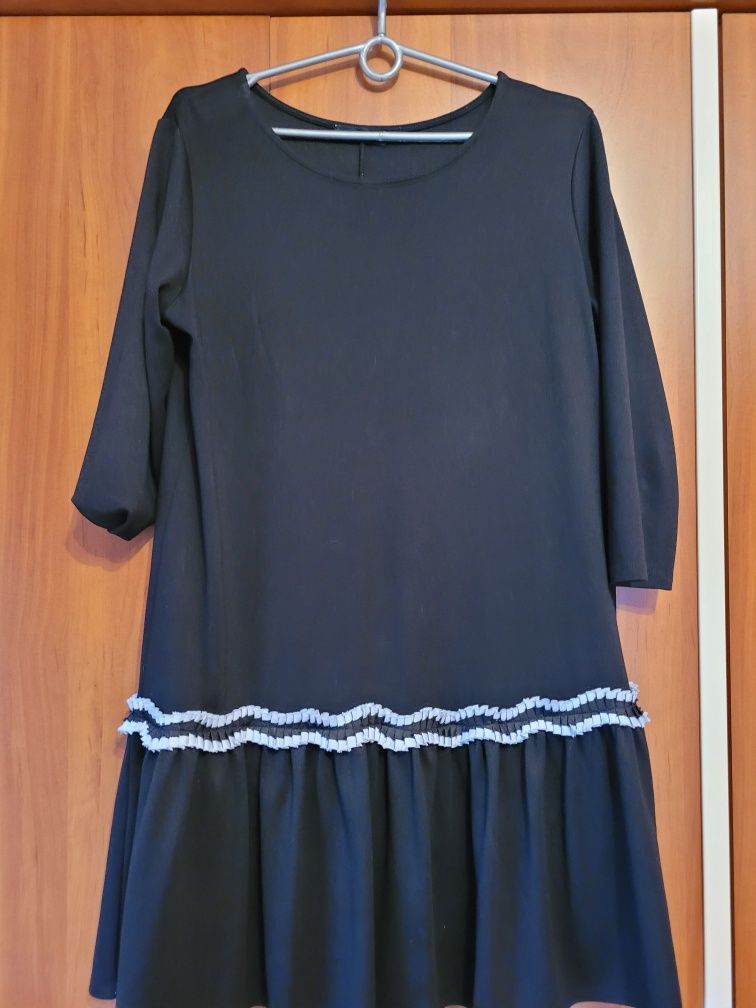 RESERVED #czarna urocza sukienka L za 20zl