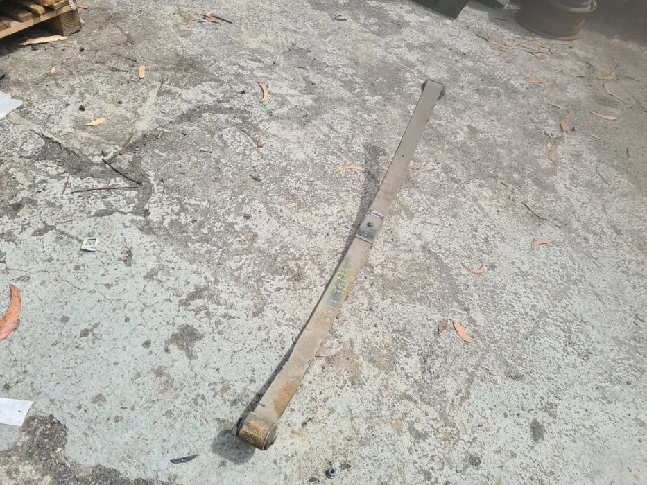 Mola de suspensão trás esquerda VOLKSWAGEN Caddy III (2K, 2C)