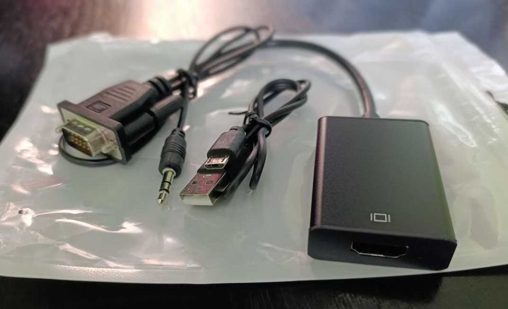 Кабельний адаптер Вхід VGA - HDMI для Ноутбука Телевізора Проектора