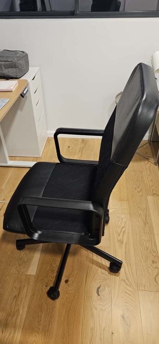 Mesa escritorio IKEA novinha