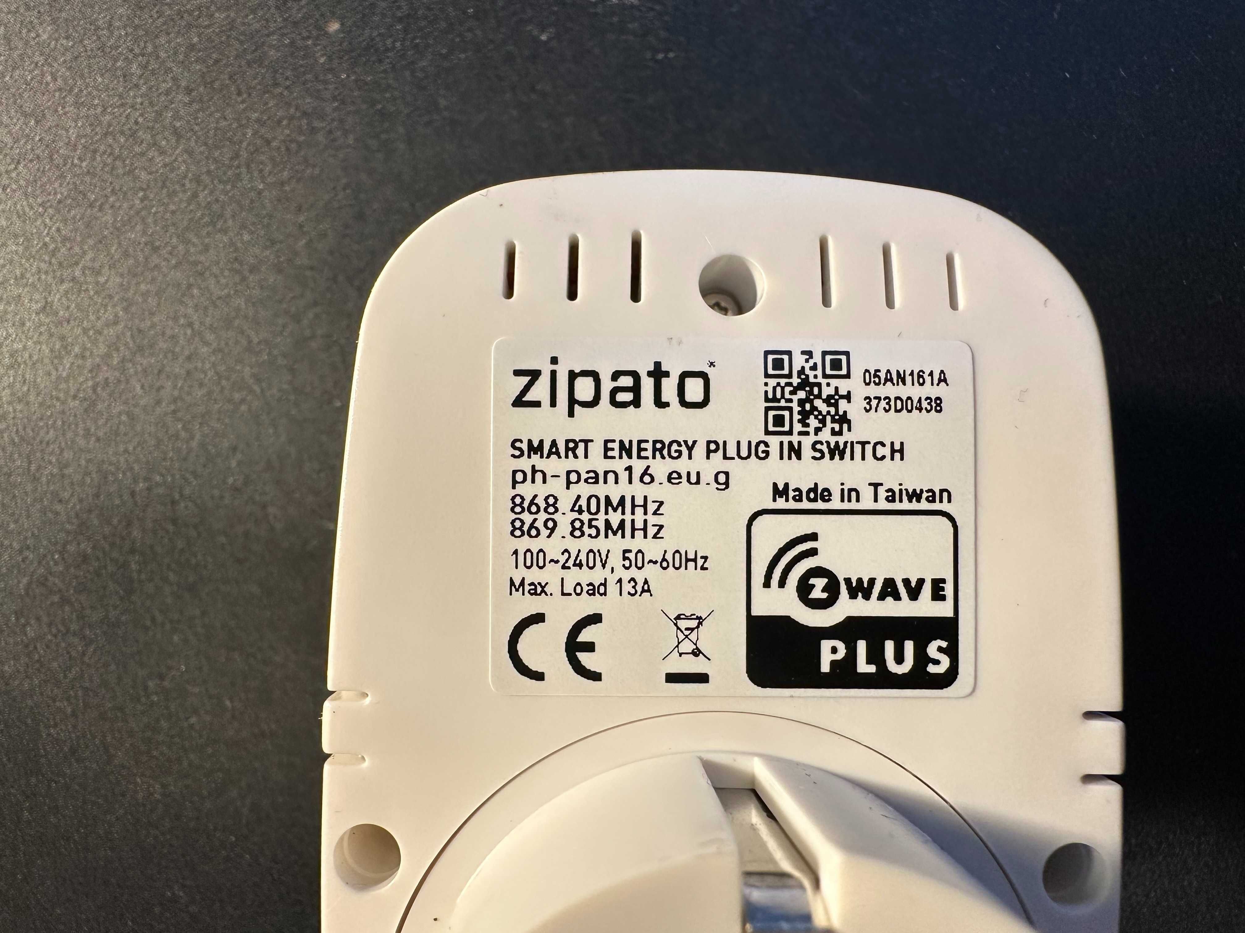 Zipato Smart Energy Plug In Switch