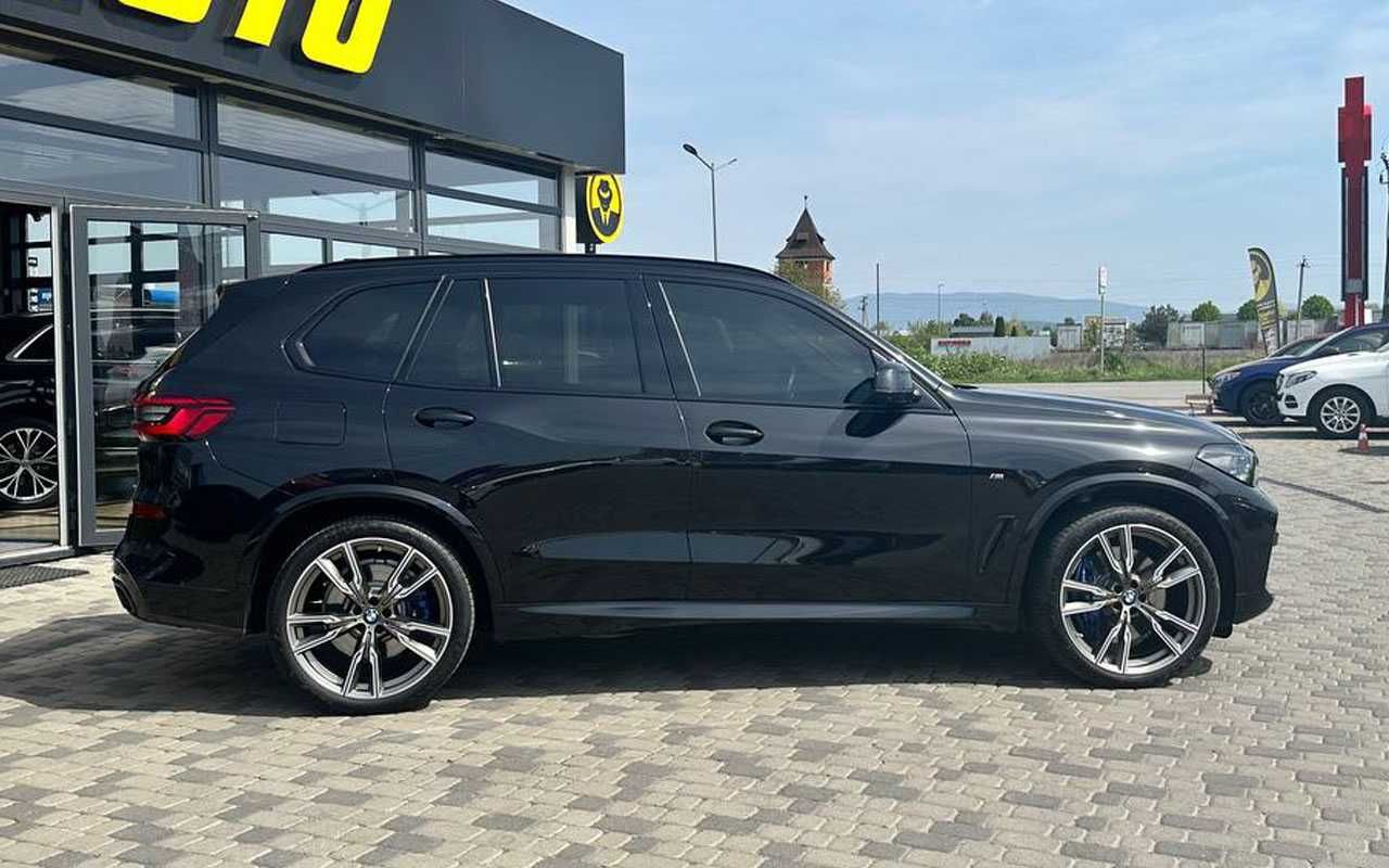 BMW X5M50d 2020 року