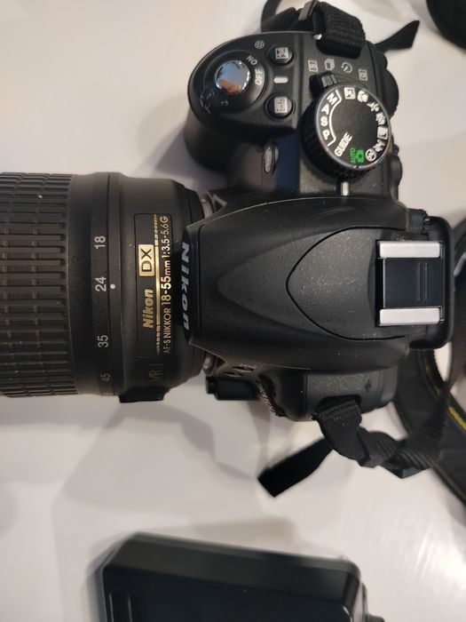 Aparat Lustrzanka Nikon prezent D3100