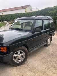 Land Rover Discovery em bom estado mecânico