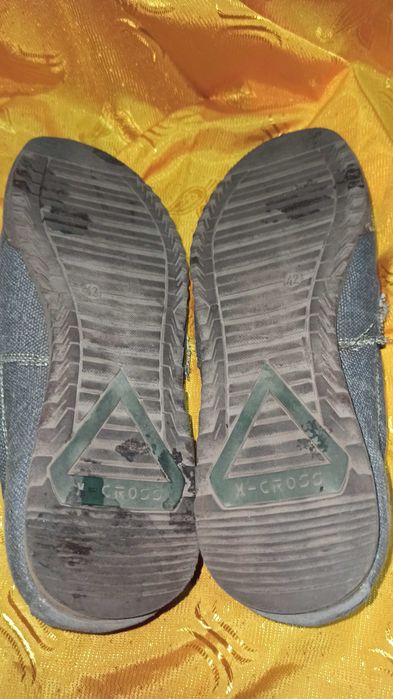 фирменные туфли Мокасины F1X в хорошем состоянии