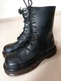 Botas pretas tipo Militar (tropa) marca Iron Boot (T.41)