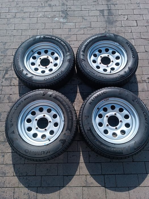Koła zimowe 205/70R15 KUMHO 5x139.7 ET5 15" SUZUKI JIMNY