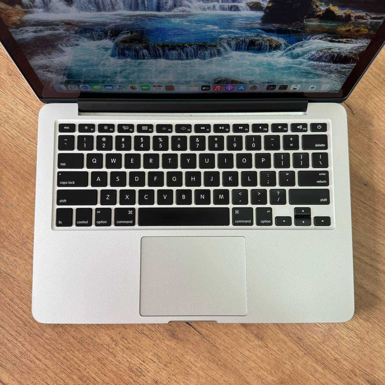 MacBook Pro 13 A1502 2015  Core i5 2,7GHz 8Gb SSD 256Gb