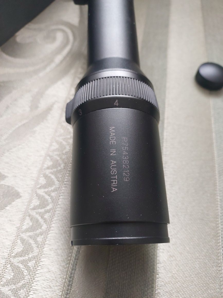 Приціл Swarovski 1.25-4x24 L PVI-2 4-I з підсвічуванням прицільної сіт