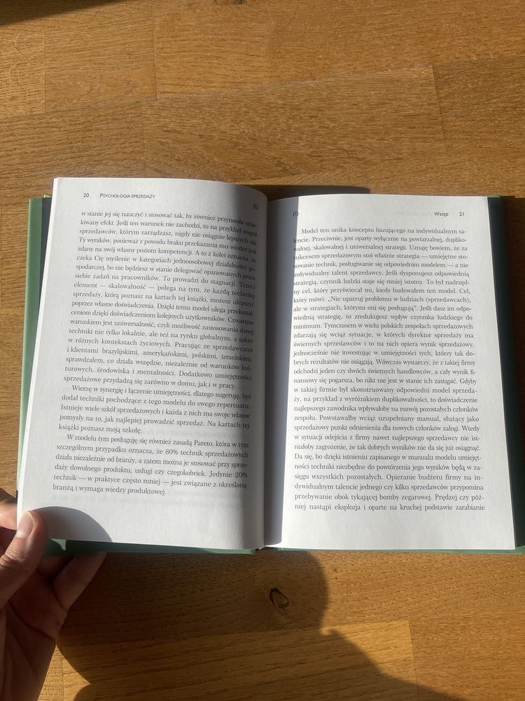 Książka Psychologia sprzedaży Mateusz Grzesiak