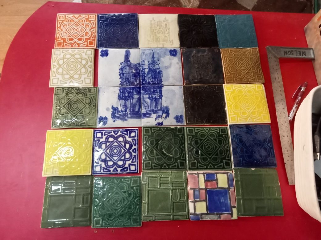 Lote azulejos grés 9x9 tema mosteiro Alcobaça