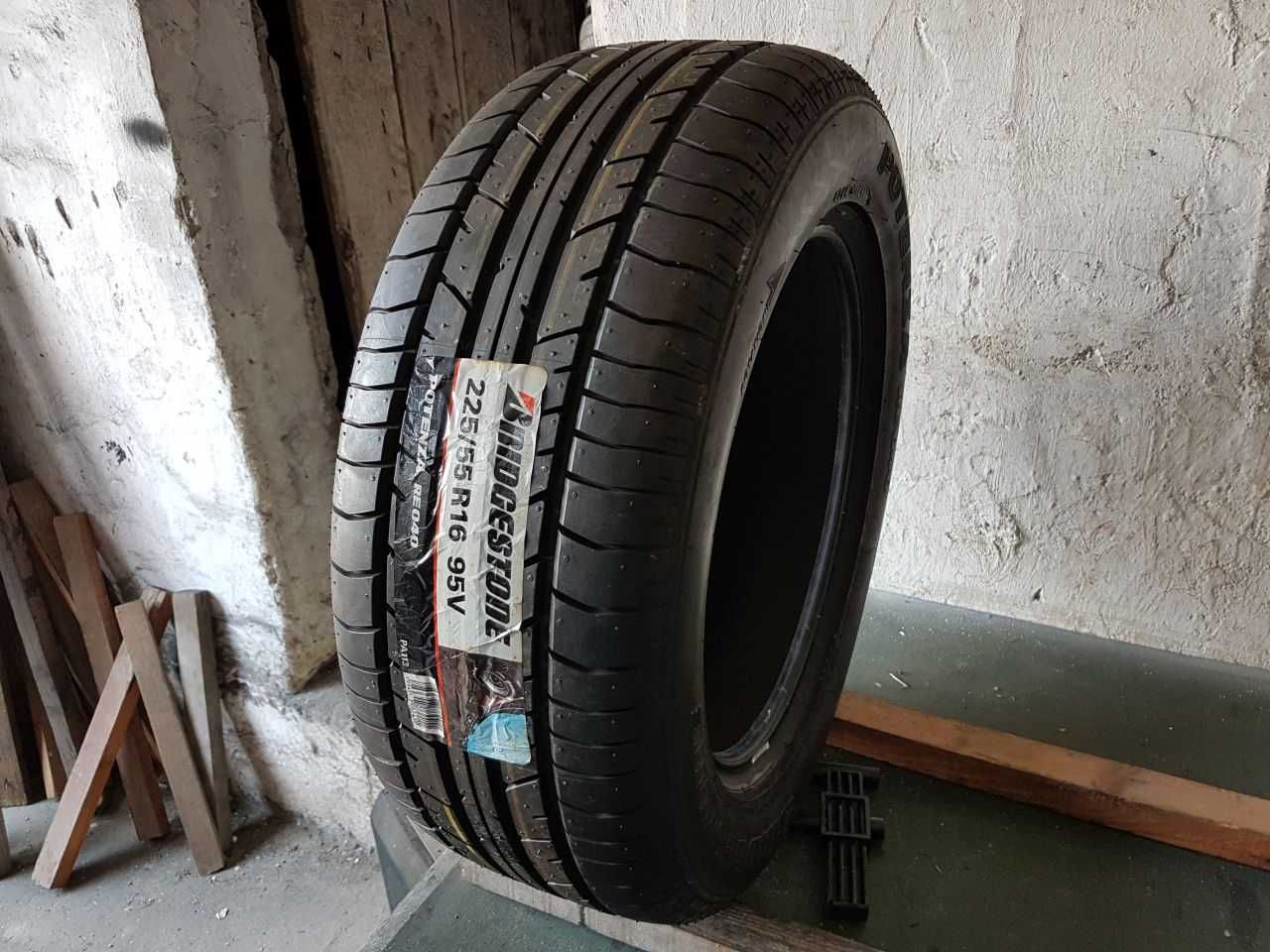 Nowa Opona letnia pojedynka 225/55R16 8,3mm Bridgestone Potenza RE040