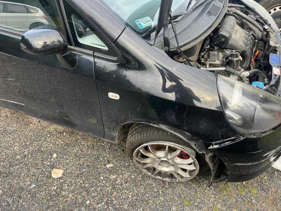 Honda Jazz II 1.4B 2004r w całości na części
