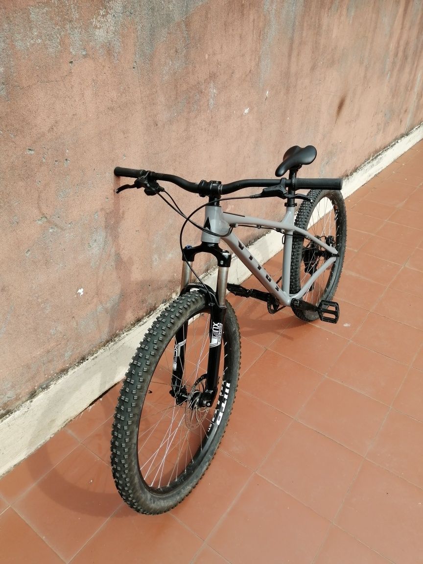 Bicicleta Vitus Nucleus 27 VR