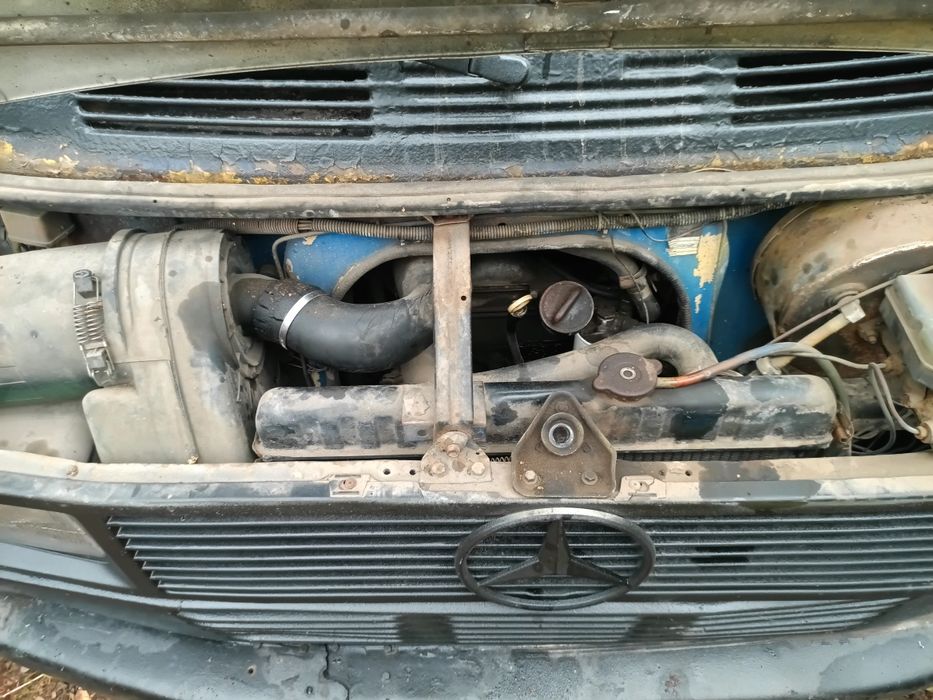 Эвакуатор Мерседес 307D обмен