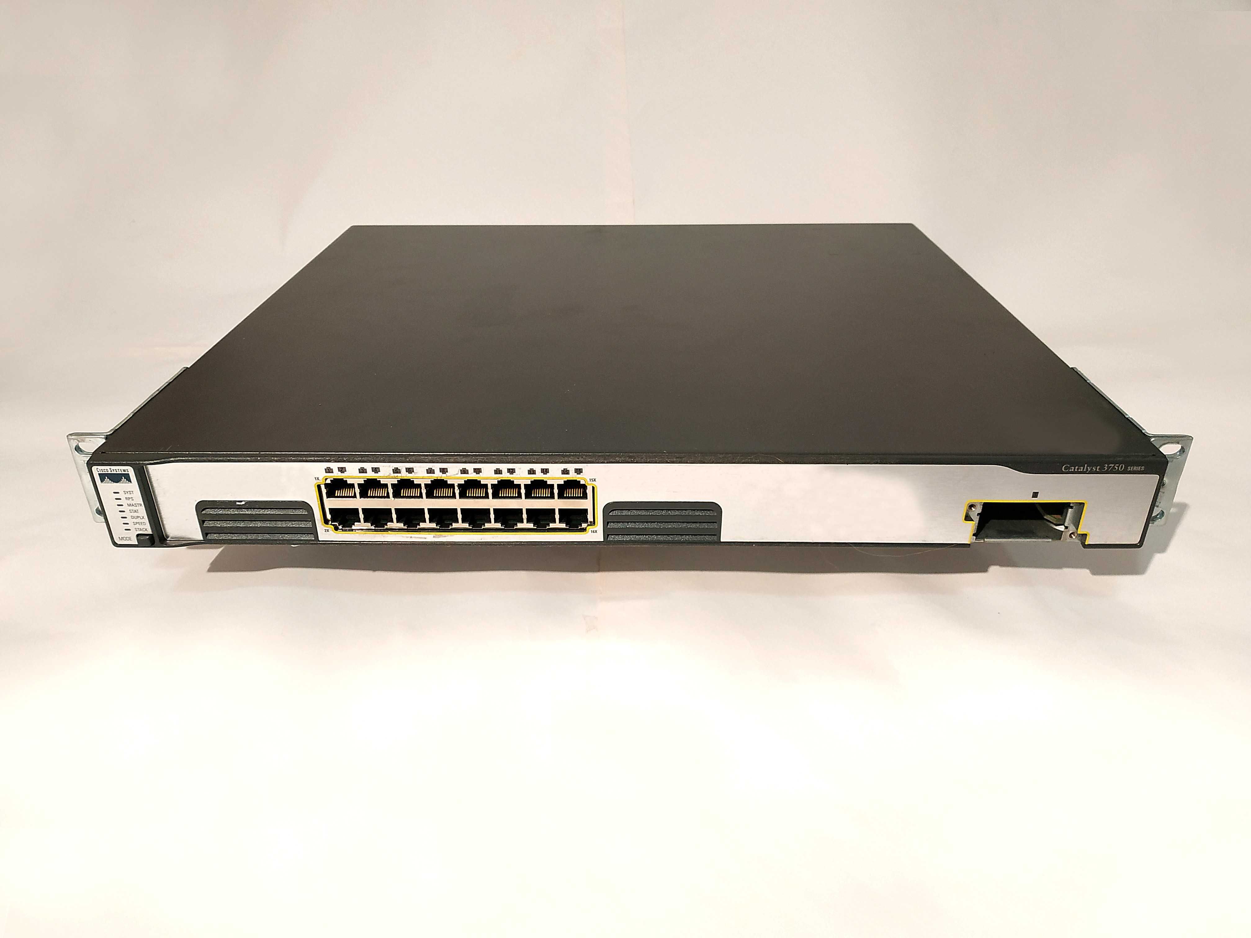 Коммутатор Cisco WS-C3750G-16TD-S (16 х 1Gb, 1 x Uplink Xenpak 10 Gb)