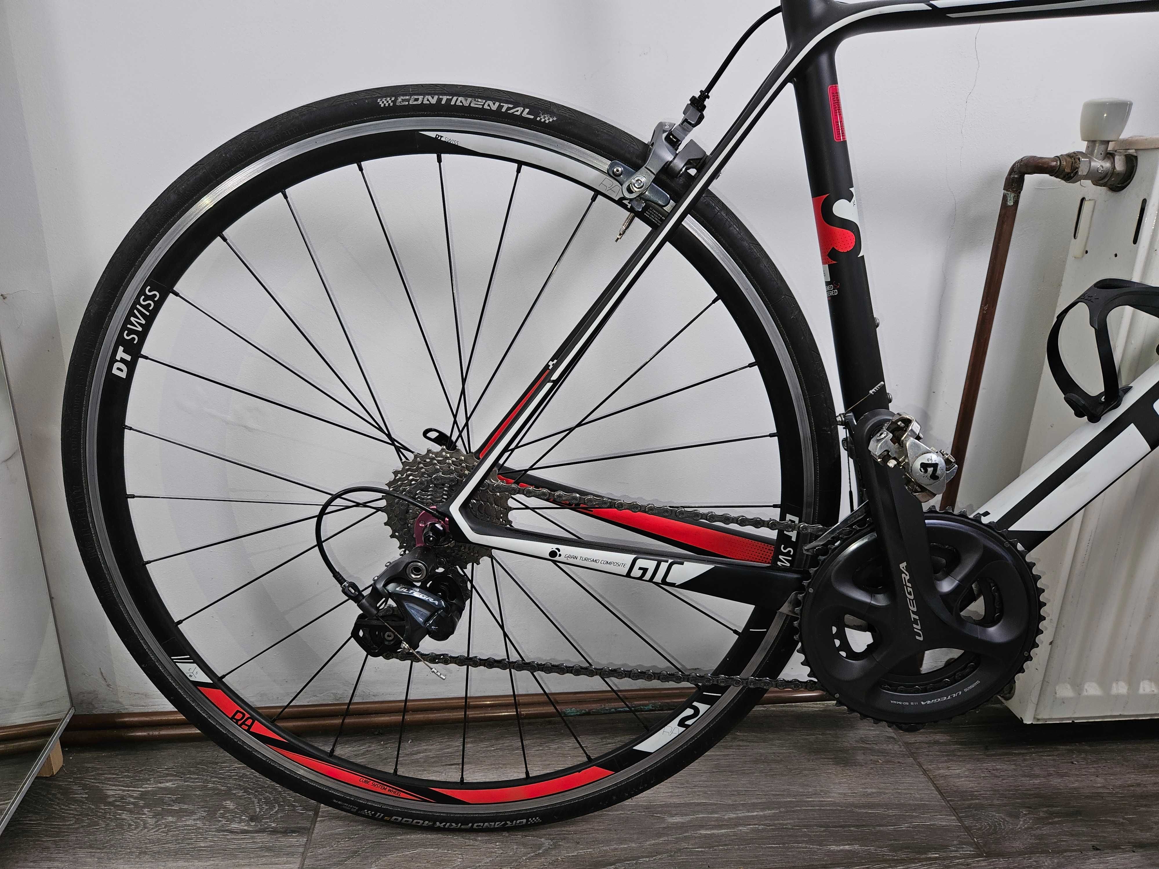 Rower szosowy CUBE AGREE  full carbon shimano ultegra rozmiar 54