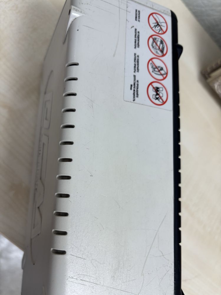 Продам Powercom UPS (ИБП) WAR-500A