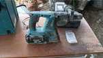 Makita/Máquina de furar, motopiquo carregador e bateria 36v com caixa