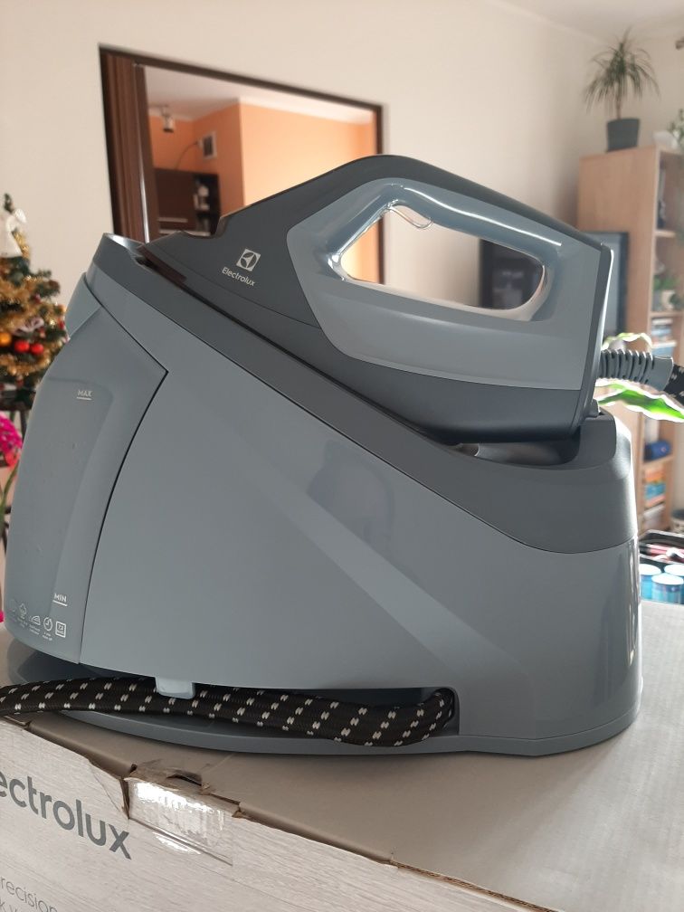 Do negocjacji | Stacja parująca Electrolux Renew 800