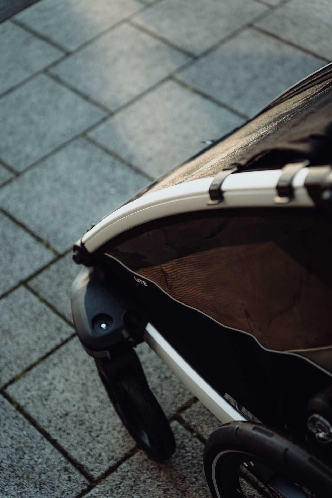 Przyczepka rowerowa, pojedyncza lub podwójna  Thule Chariot Lite