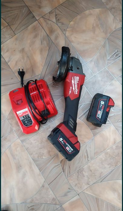 Працює гарно без дефектів