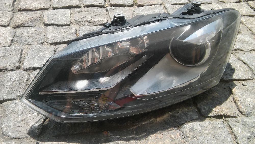 VW Polo 6R0,6C0 od 09 r.lampa, lampy XENON+LED,Lewa,Prawa,Europa,VALEO