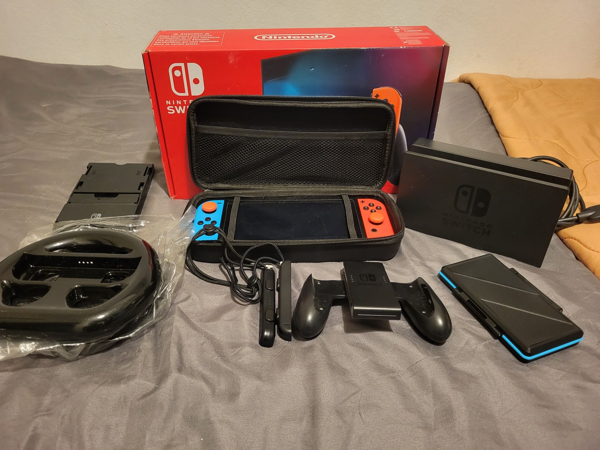 Nintendo Switch com acessórios
