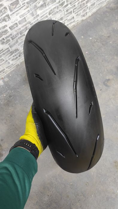 Michelin Power GP 2 - 180/55/17