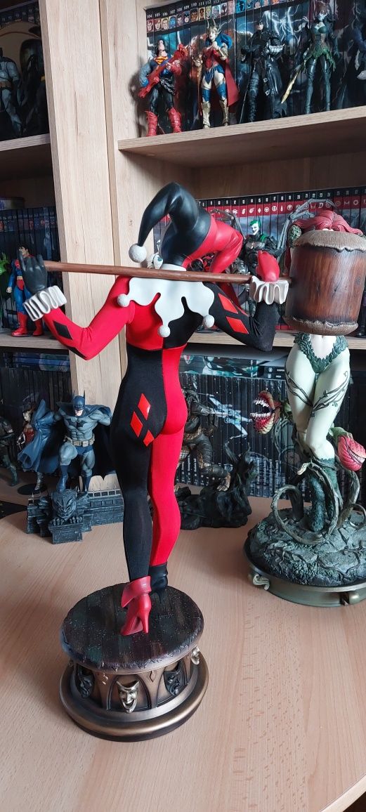 Sideshow 1/4 Scale Premium Format Harley Quinn