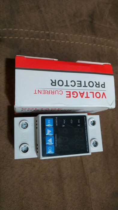 Защитное реле напряжения и тока 40А