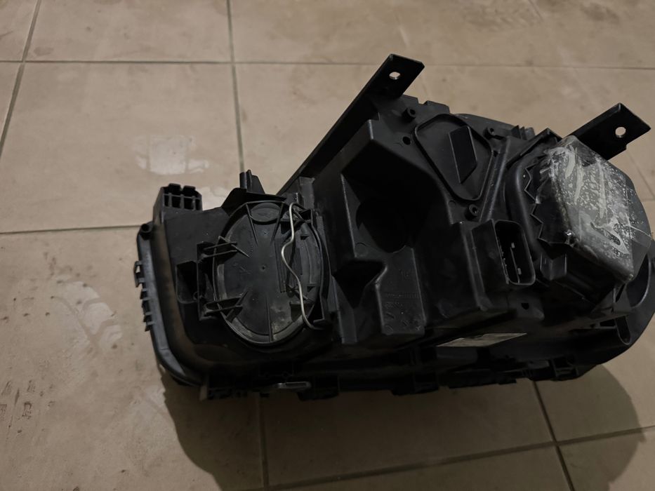 Корпус лівої фари BMW x3 e 83 рестайлінг