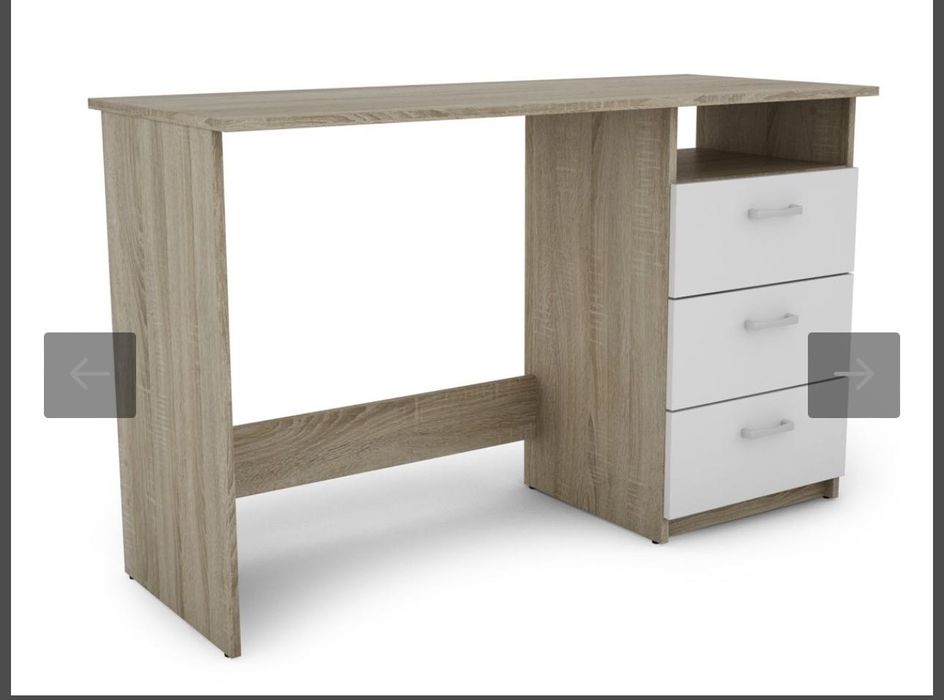 Secretária de escritório branca e Carvalho