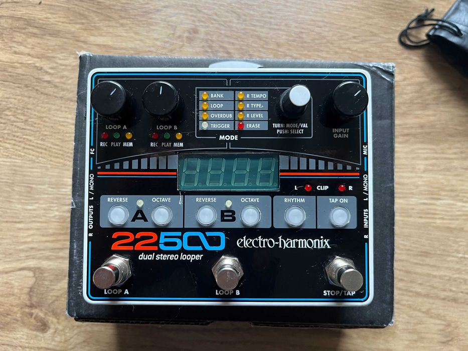 EH22500, Dunlop mini, Cioks DC7, EH Freeze, Correias, Cabos,