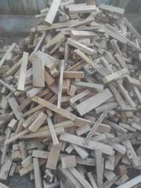 suche drewno bukowe w kawałkach