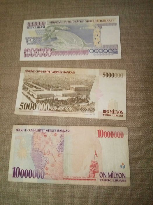 TURQUIA 9 NOTAS,4 NÃO CIRCULADAS 5 muito bem conservada, ver as fotos