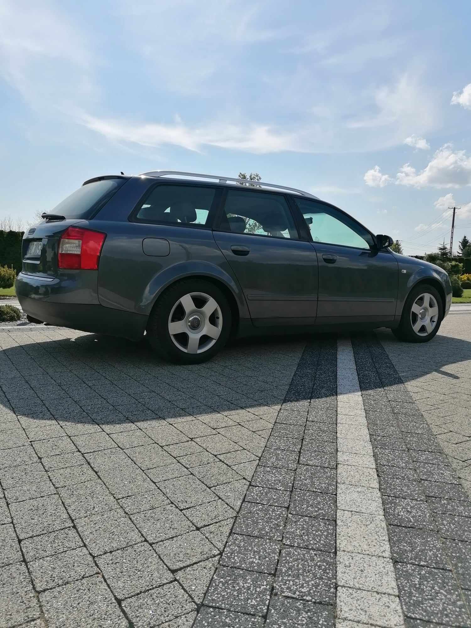 Audi S4 b6 1.9 TDI 130km