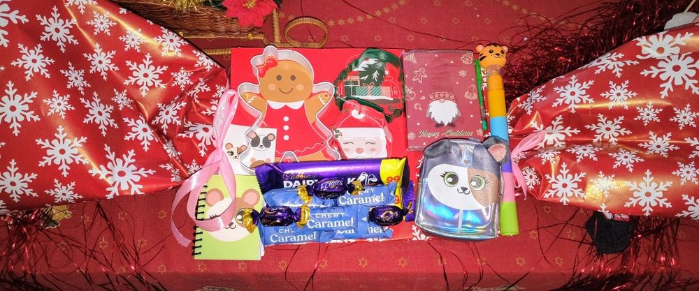 Paczka na święta Mikołajki