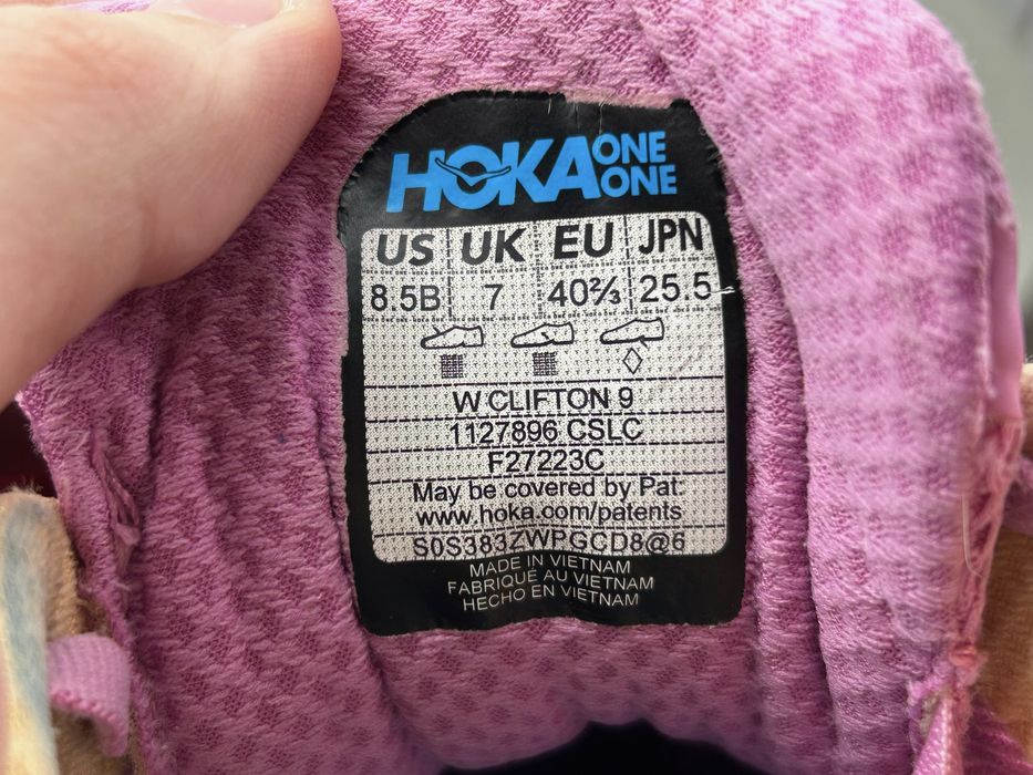 Оригінал! Кросівки Hoka Clifton 9 40.5 розмір MM923