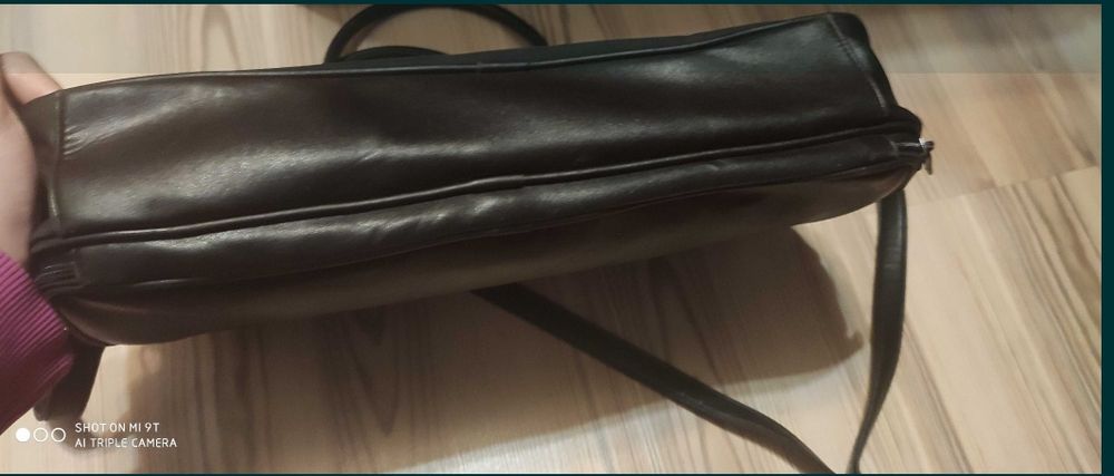 ФІРМОВА шкіряна сумка для документів ноутбука НЕУБІВАЄМА. Шара!_