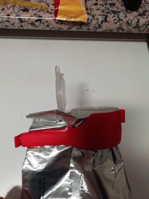 Tampa para embalagens moles