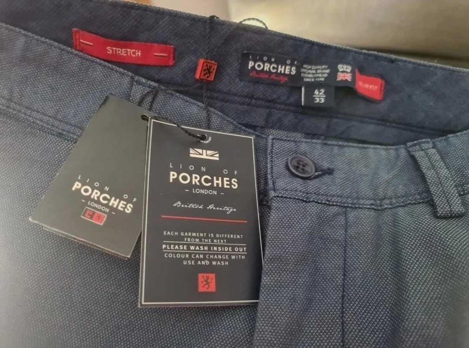Calças Slim Fit Lion of Porches