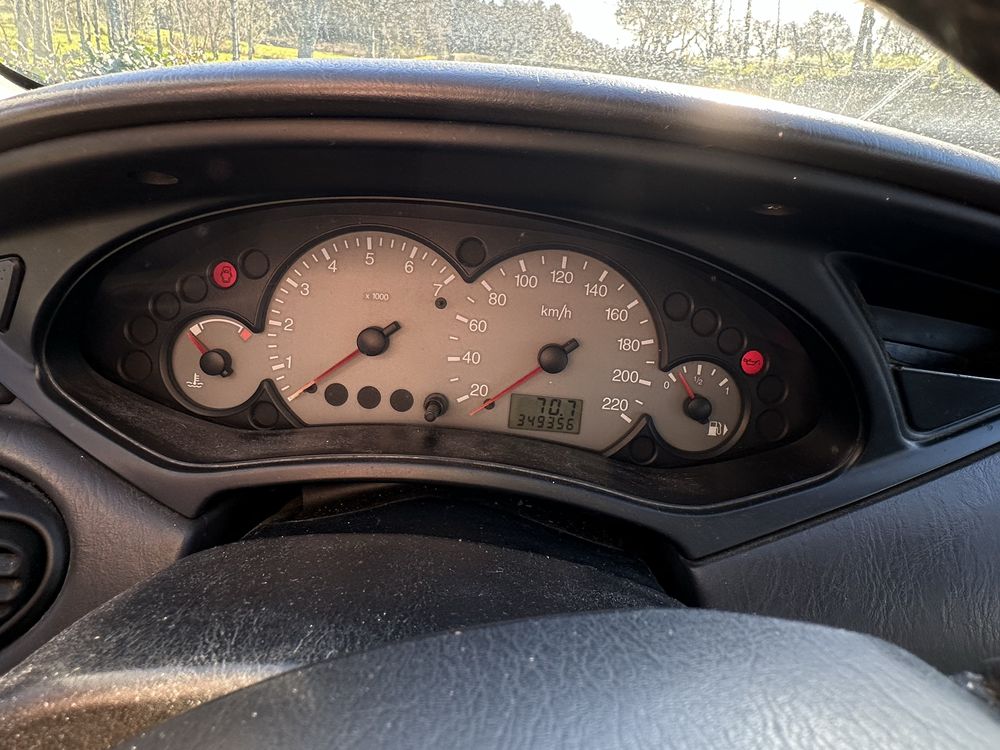 Ford Focus 1.8 90cv