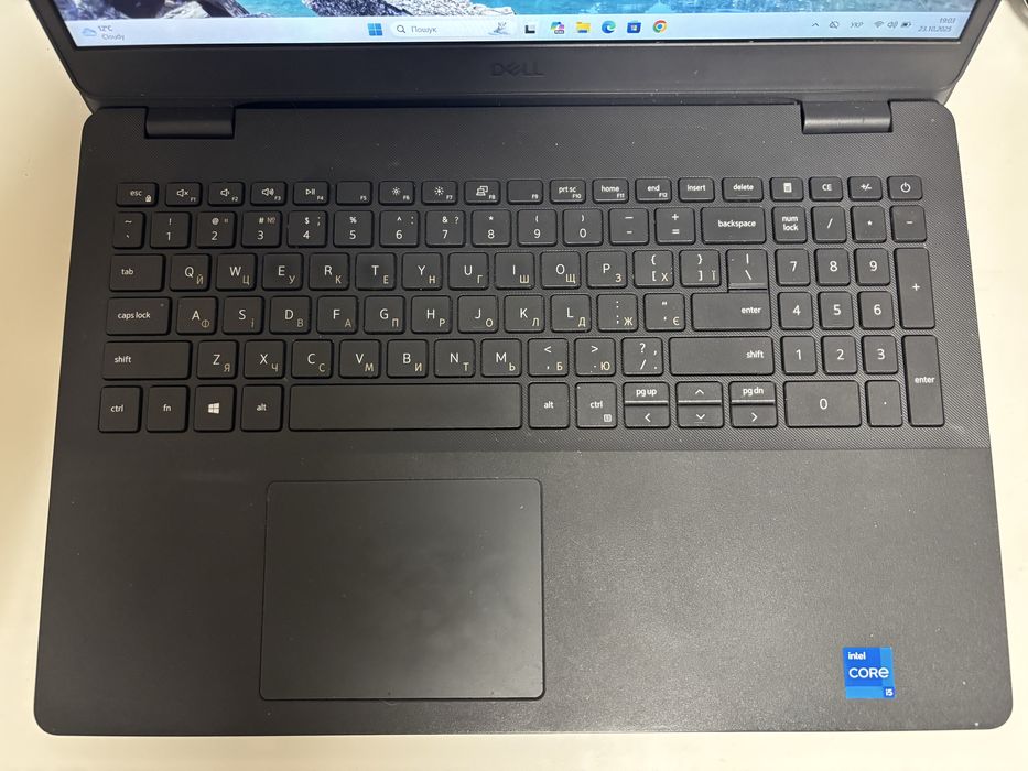 Ноутбук Dell Vostro 3500 15.6" FHD IPS i5-1135G7 Iris Xe 16/256Gb